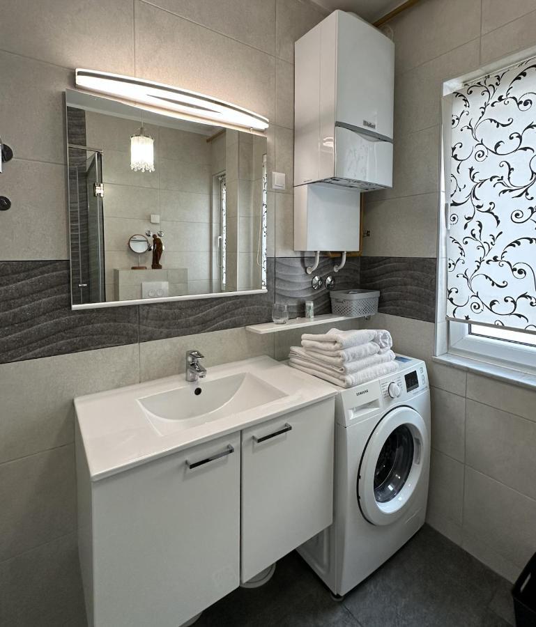 B Home Apartment For Rent Sarajevo Exterior photo